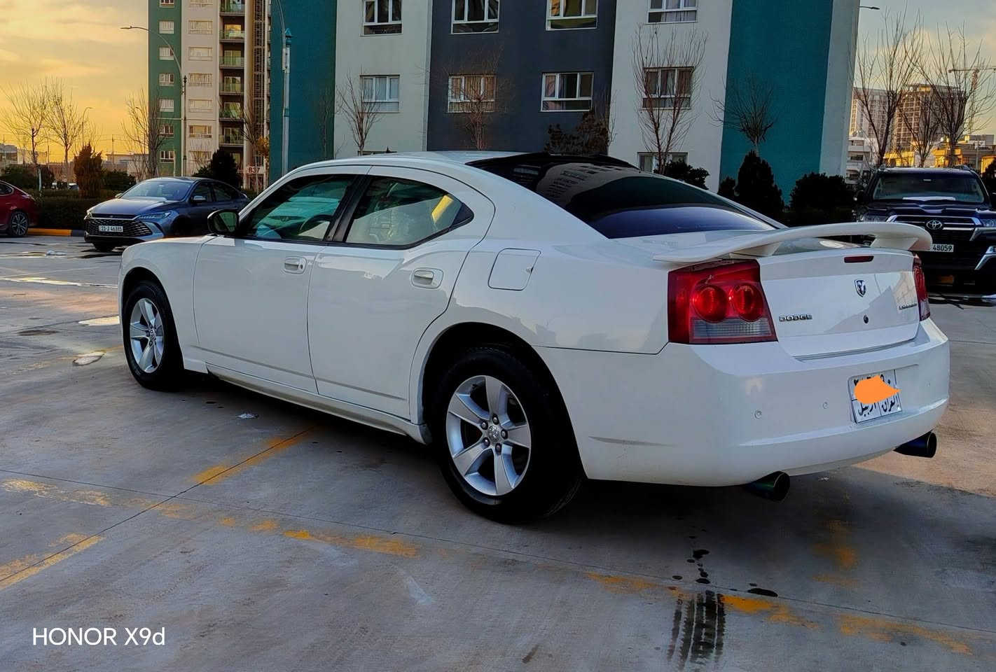 بسم الله سلام عليكم دوج جارجر موديل 2010 اصل حجم محر 3500 اصل اي بيس جبير  مكين كير تبريد تدفئه  صدر مكفول كفال  هزا فحص مرور جديد شرط تحويل  ملاحظه سيار بيه ثلاث قطع صبخ بابين جملغ بدون دواخل ((سعر ١١٢ ورقه )) مكان سيار سليماني رجا اذا مو شراي لاتكسر حلال ناس مع احترماتي ***********
