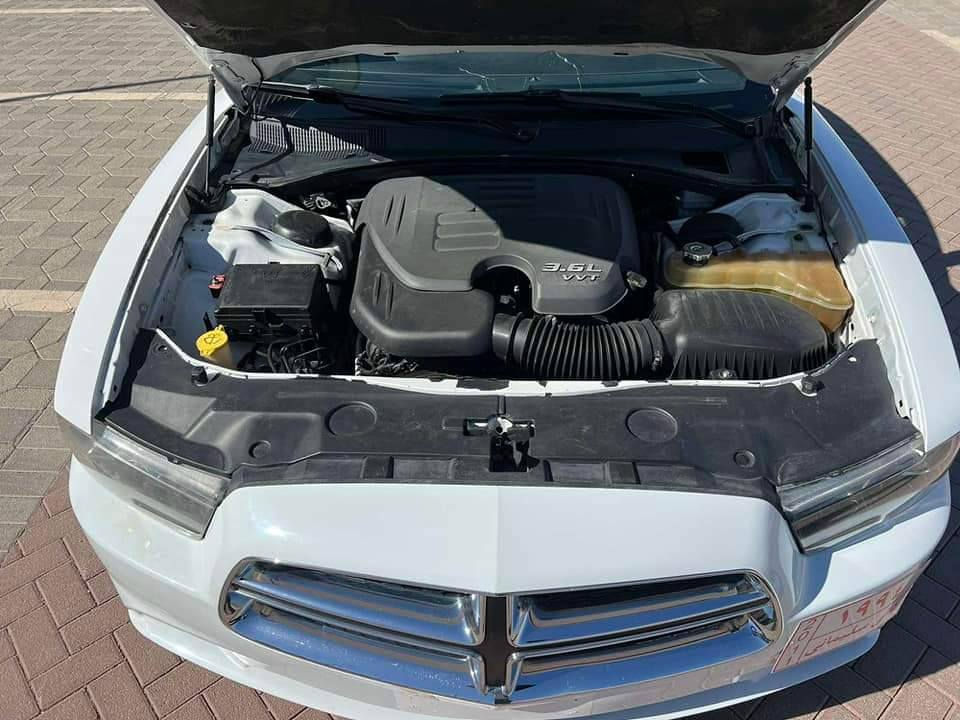 سعر ٦٩             ***********
دوج جارجر 2013 v6 3600
سةيارةكي زور پاك و بي كيشةية
هةموو گياني بةشةرت 
براوةي السليمانية, العراق
