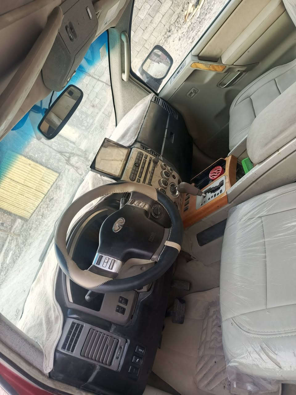 نيسان انفنتي Ox56 
2009
7راكب منفصل 
رقم بغداد بسمي اجنبي 
سياره مصبوغه بدون جفيه
للمراوس 
بيها نواقص بسيطه


**إذا كنت صاحب هذا الإعلان وتريد حذفه لأي سبب، رجاءا أرسل رسالة إلى الدعم الفني**