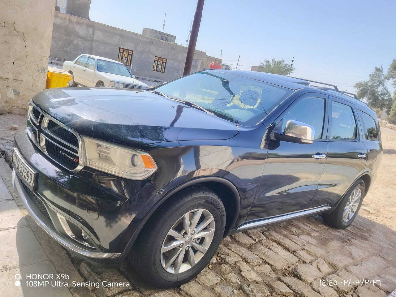 سلام عليكم دورونكو2012 للبيع وارد مريكي فول مواصفات هيمي جاملغ وبنيد مبدلات فقط بدون ضرر داخلي وبيه رشات بصيطات سياره جديده جاهزه من دعاميه لدعاميه حداده مكينه جاهزات تخم تايرات جديد تبريد ثلج رقم بغداد نكليزي  مكان سياره ناصريه.. سعر 155 وبيه مجال رقم الاتصال. 
(***********)
(***********)
