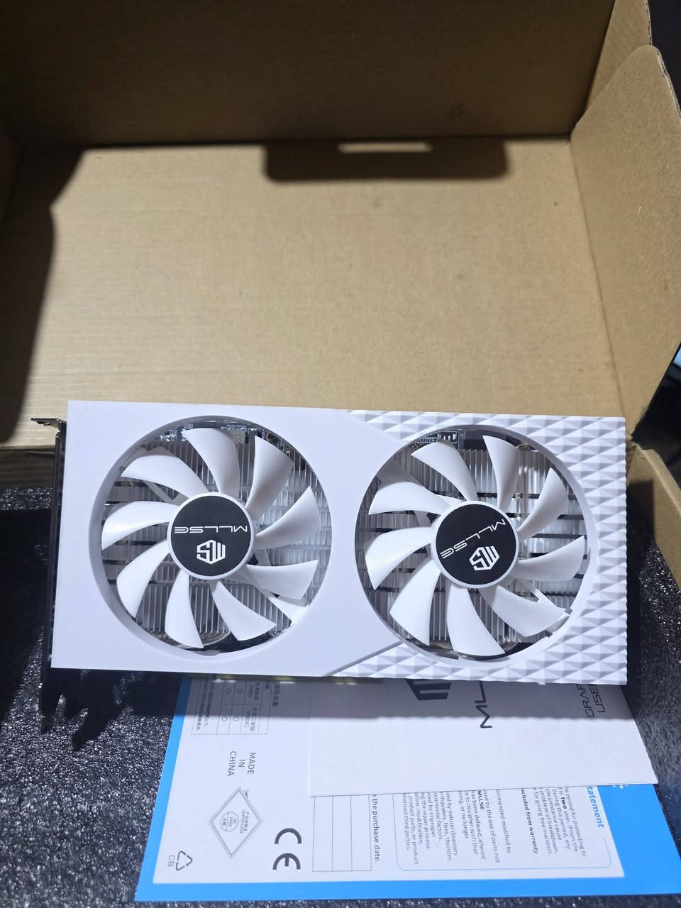 توفر كروت  RX5600 و Rx5500 جدد شرط الفحص


**إذا كنت صاحب هذا الإعلان وتريد حذفه لأي سبب، رجاءا أرسل رسالة إلى الدعم الفني**