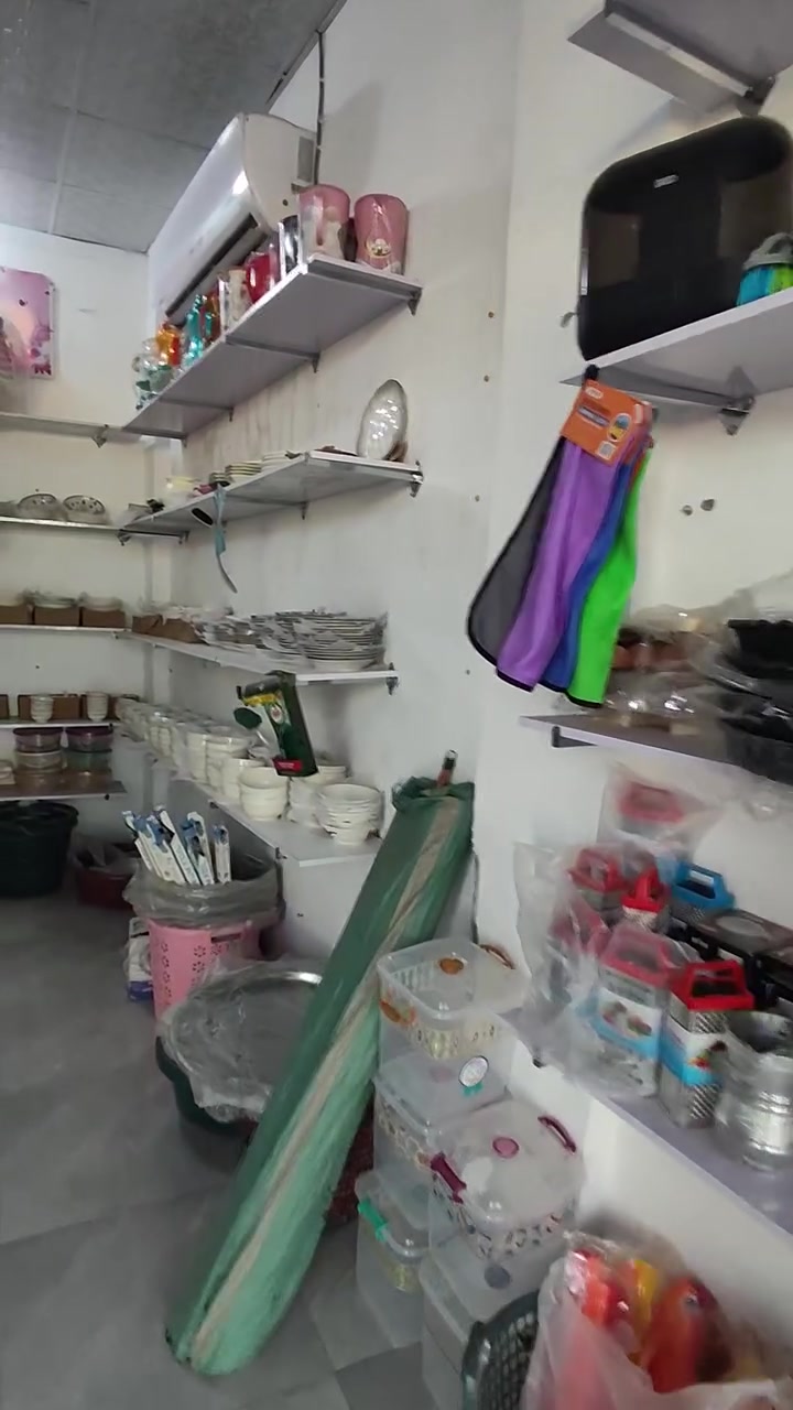 للبيع محلات امزون بضاعه أوربية حلوه شلع كله وياهه المنزلي أيضا للاستفسار الاتصال على الرقم ***********
