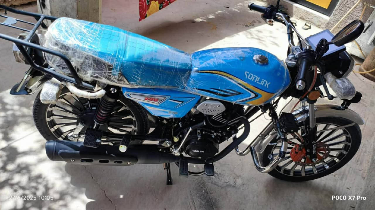 سلام عليكم دراجه سولنك 25 جديده بمعنه الكلمه للبيع او مراوس حسب القناعه ادمن حبيبي تواصل خاص ملاحضه مكان العبيدي


**إذا كنت صاحب هذا الإعلان وتريد حذفه لأي سبب، رجاءا أرسل رسالة إلى الدعم الفني**