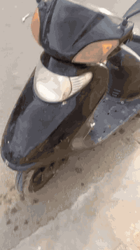 سبيسي للبيع عوجه ولف بس كهربائياتها كلها شغاله سعر 250بيه مجال 📞***********
