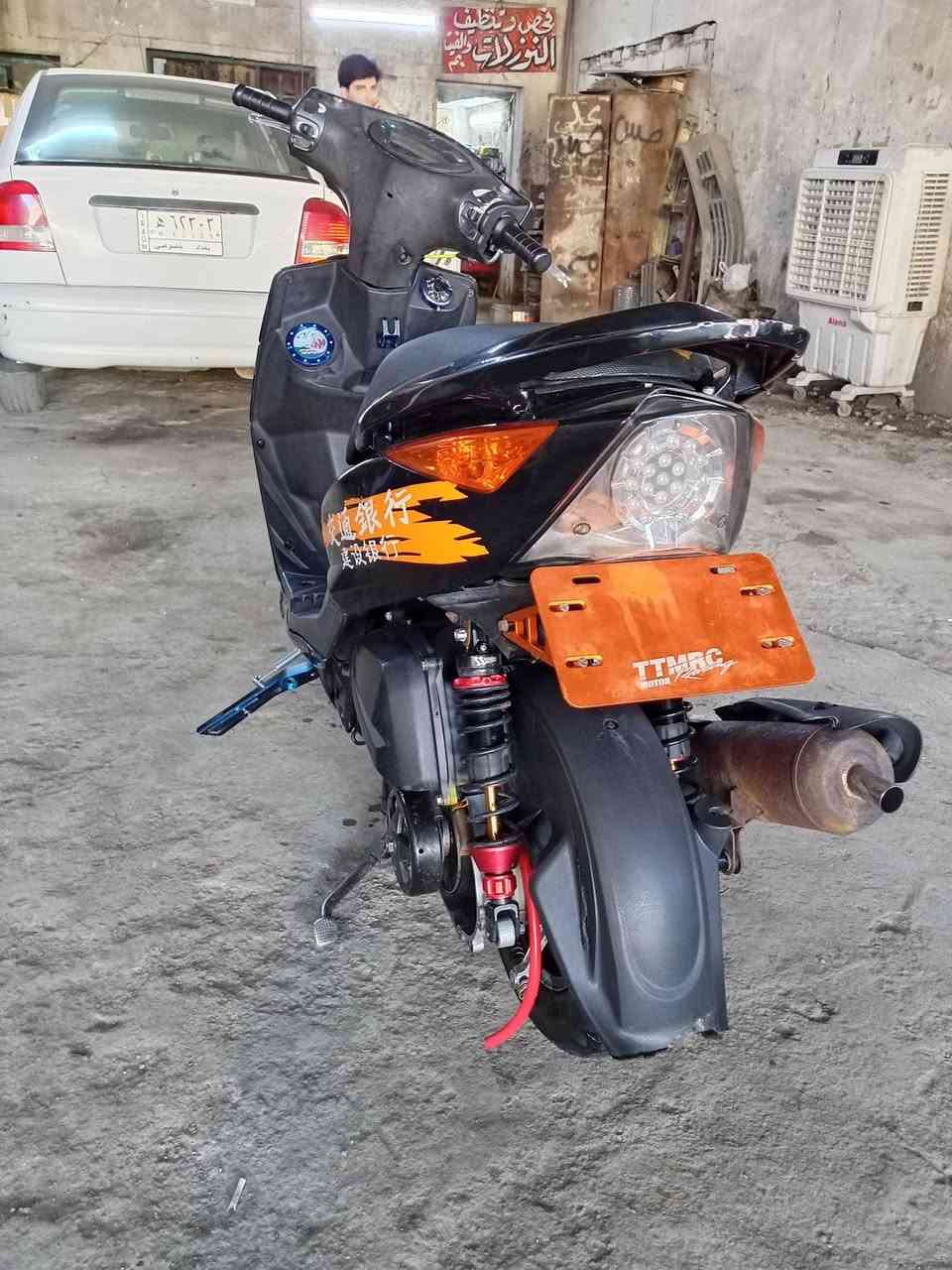 سلام عليكم للبيع محاجه احجي عل تزويد البيه مبين بل صور مكينه وخارج مزوده مكاني بغداد حي العامل سعر خاص رقم ***********
