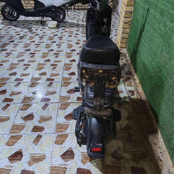 السلام عليكم
دراجة شحن للبيع

X900

5 بطاريات

سويج/بصمة/كارت

البريك دسكات امامي خلفي

المكان (واسط/الكوت) 
***********

السعر 450 وبيه مجال
