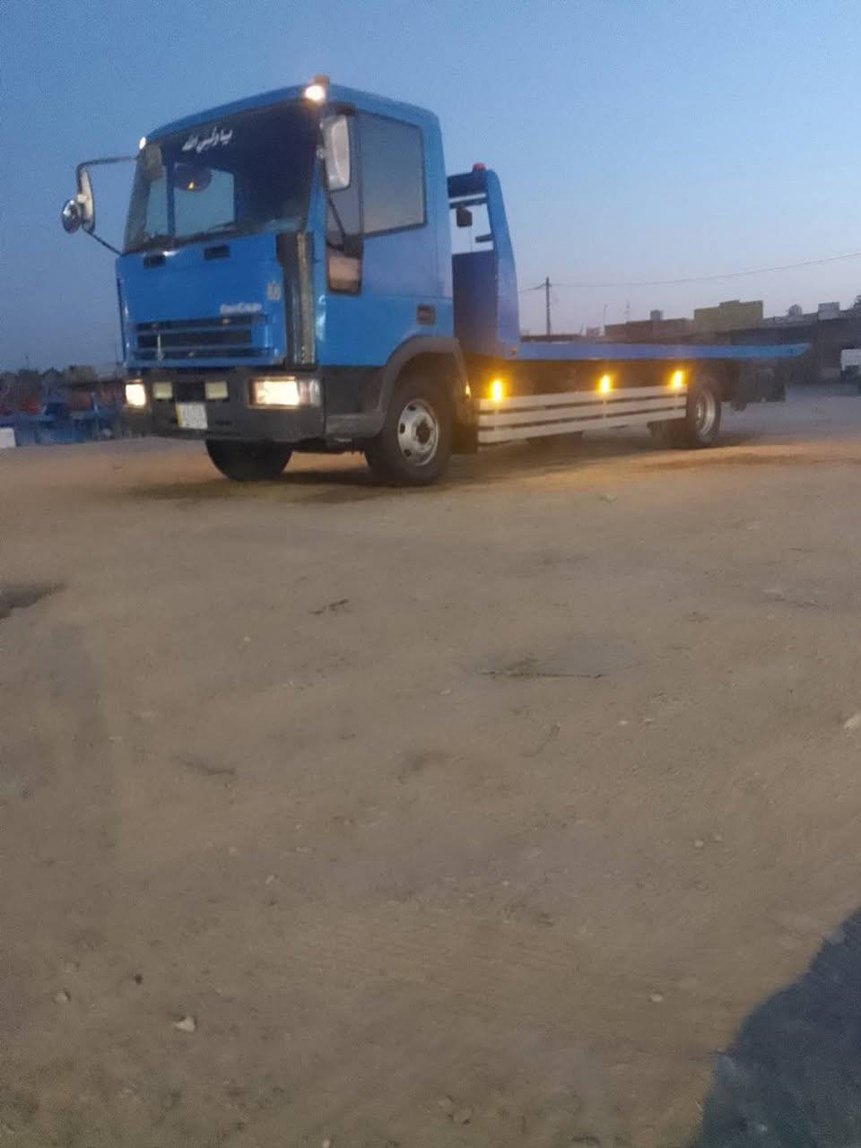 سلام عليكم
للبيع افيكم موديل ١٩٩٩بل سنويه كرين
 كير مكينه شادهن جدد لسعر ١٣٠ورقه
 مكاني بغداد لمحموديه
***********
