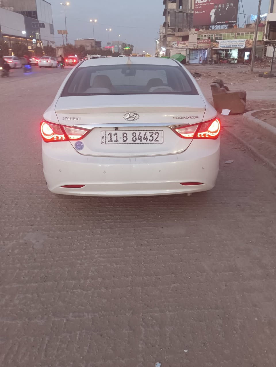سوناته موديل 2011مكفوله من مكينه كير حدادية تخم تايرات جديد مكان السيارة بابل والسونار موجود السعر 127او بيهه مجال ***********
