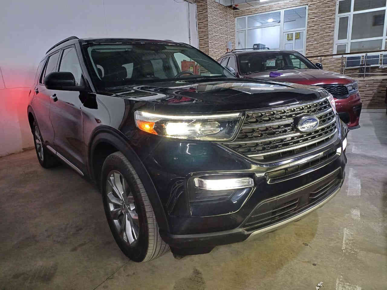 ٢٠٢٣ فورد اکسبلورر  XLE
فول مواصفات 

بانوراما

دبل اکسل

شغال عن البعد

ويل ٢٠"

داخل جلد و بصمة

بجم و خلف كبس 

صورة حادث مرفقه ويا منشور 

مبدل بيباين ببلادي نفس لون  سيارة بدون صبغ

تترقم شمالي

ماشي فقط ٢٠ الف

سيارة موجودة باربيل 

اتصل على هاي رقمين 

(*********** فقط واتس اب)
وهاي 
***********

سعرها ٢٦٥
