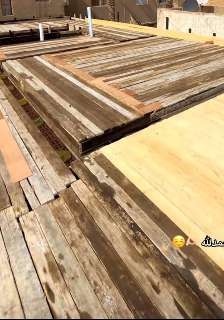 الي يريد نجار شغل رقم وحد شرط وسعر مناسب،،، ***********
