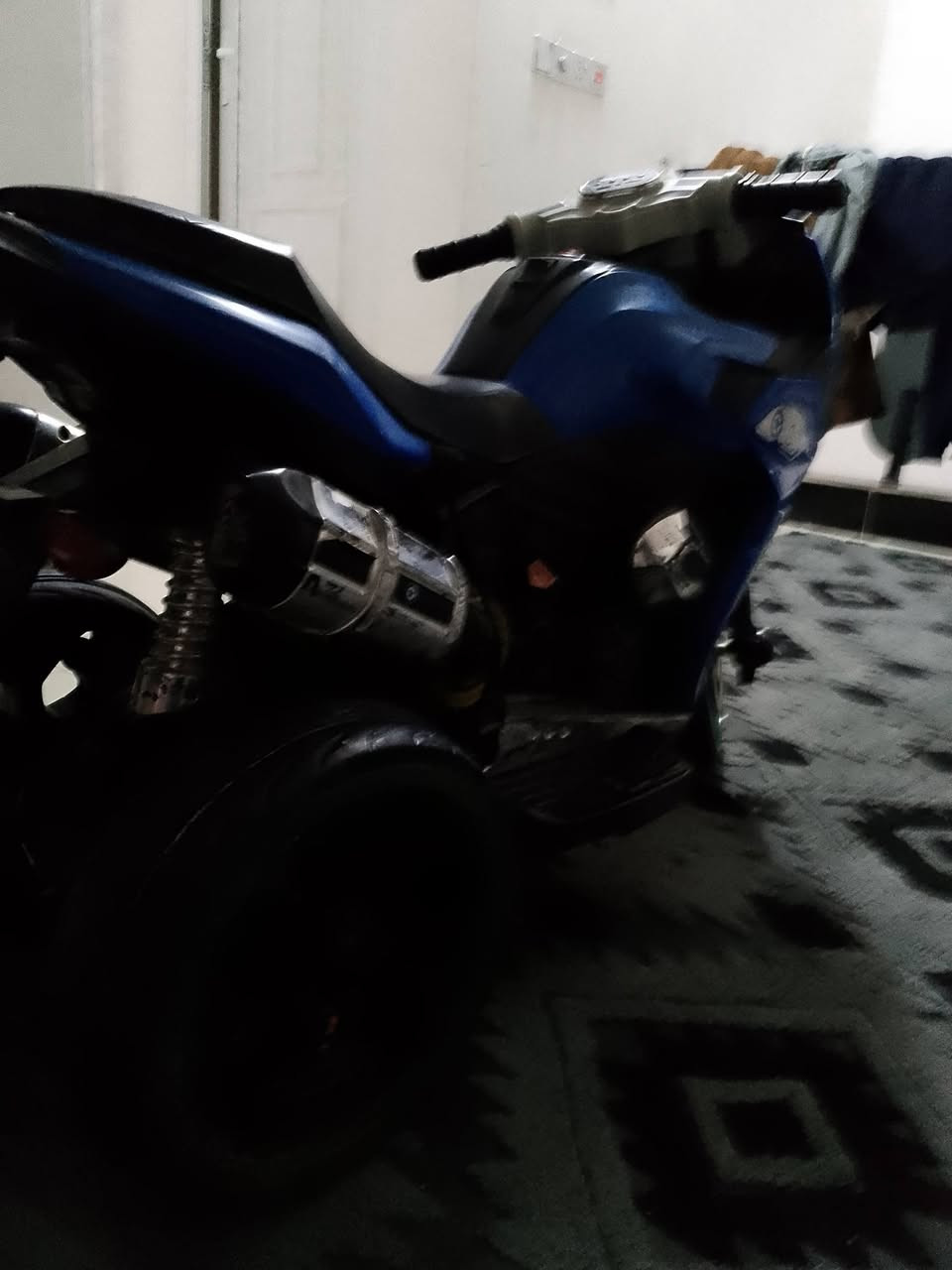 موطور السعر مناسب جدا جدا جدا
السعر السابق 150الف 
السعر الحالي 85الف 
الكميه محدوده 
لحك عليه 
للاستفسار الاتصال ***********
