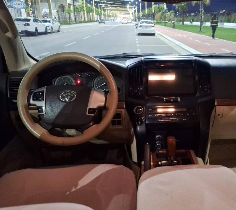 تۆیۆتا لاندکڕۆز 2014 مواسەفاته GX
 بى بوياخ بى سارد
 199 هه زار رويوه 
هه مو كيانى به شه رت  
گیرومەکینە بەشەرت 
 زۆربەجوانی پاکی ماوە

سعر لە کۆمێنت داوابکە ڕاستەخۆ بۆت دیت 📩 

 هیچ خەلەلیکی تیدا نییە  
شوين سليمانى

ژمارەی خاوەنی 
***********
