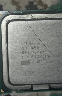 i3 2100 • Celeron D • شخط من فوق