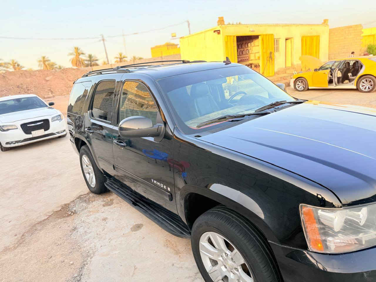 السلام عليكم
السعر ٨٠ وبيها مجال
مراوس عادي
كفاله من الكصه والضربه والصبغ
كير محرك حداديه تخم تاير تبريد
فول أعلى فئة داخل جلد فتحه
كفاله سرقه انتربول
***********
