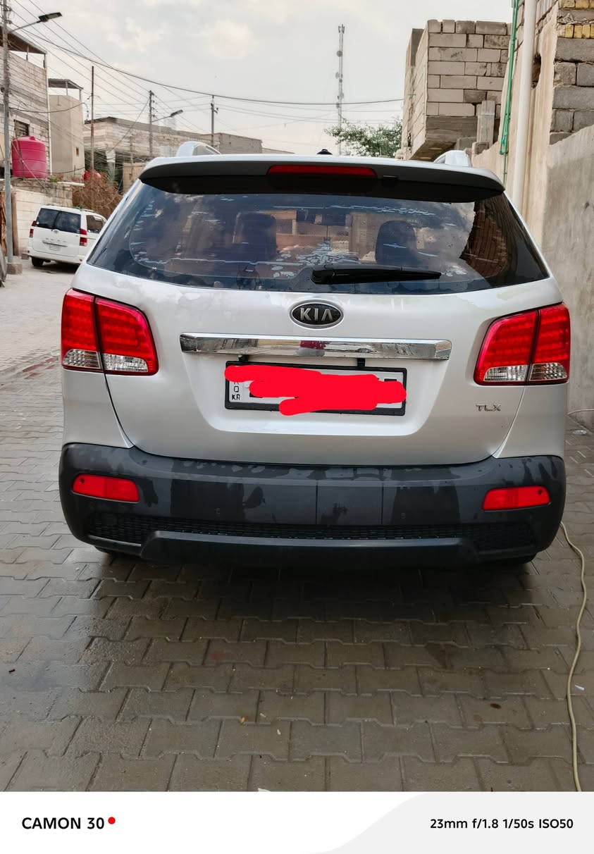 سورنتو 2013 كاز متومه كصه جنطه نظيفه جداً السيارة جاهزه من كلشي السعر 63 ورقة عنوان البصره هاتف ***********
