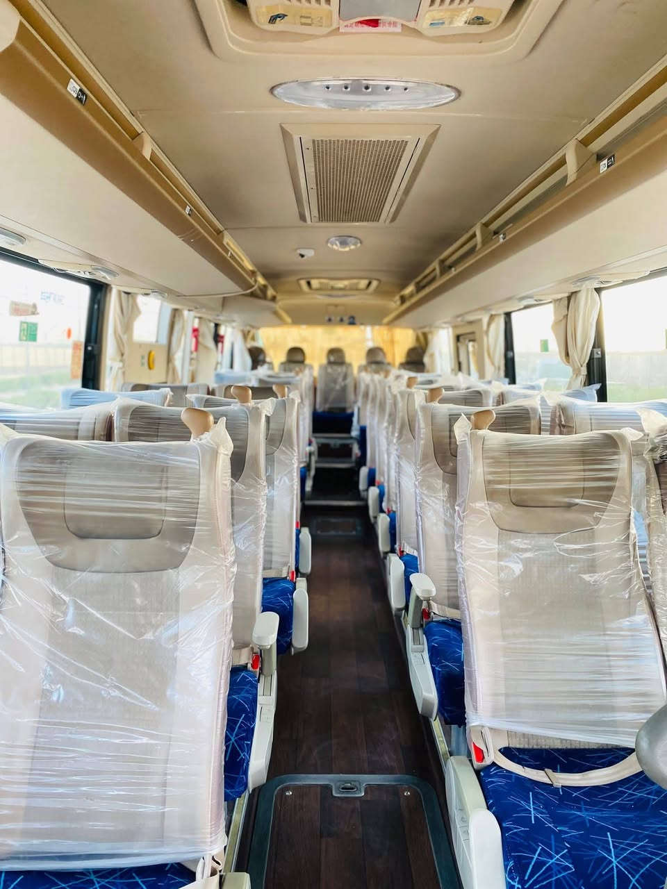 سلام عليكم للبيع كير عادي جوبلس مديل 18  كفاله عامه 35راكب مراوس بكوستر عادي السعر 4شدات بيه مجال ***********
