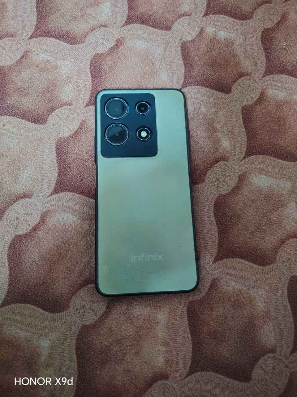 سلام عليكم جهاز انفنكس نوات 30 جهاز لوك لوك شخط مابيه ذكره 256 رام 8+8 بطاريه 5000 شحن سريع 45 واط شاشه 120 هيرتز  للبيع السعر 140 وبيه مجال بسيط ***********
