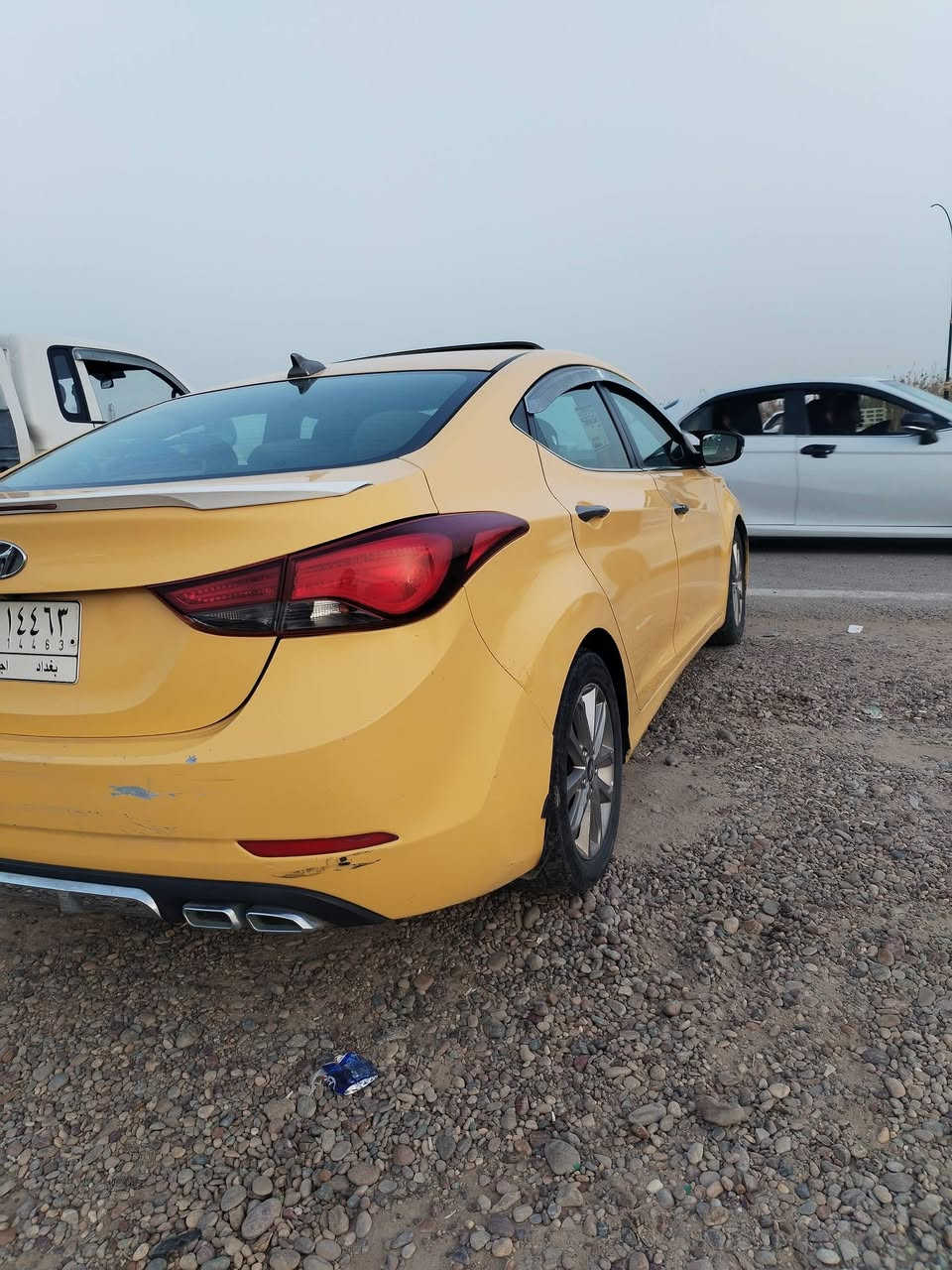 السلام عليكم للبيع النترا موديل 2016 فول مواصفات وارد أمريكي حادث جاملق امامي بدون دواخل كير ومكينه خير من الله صبقته وحده سعر 120 مكان بغداد رقم ***********
