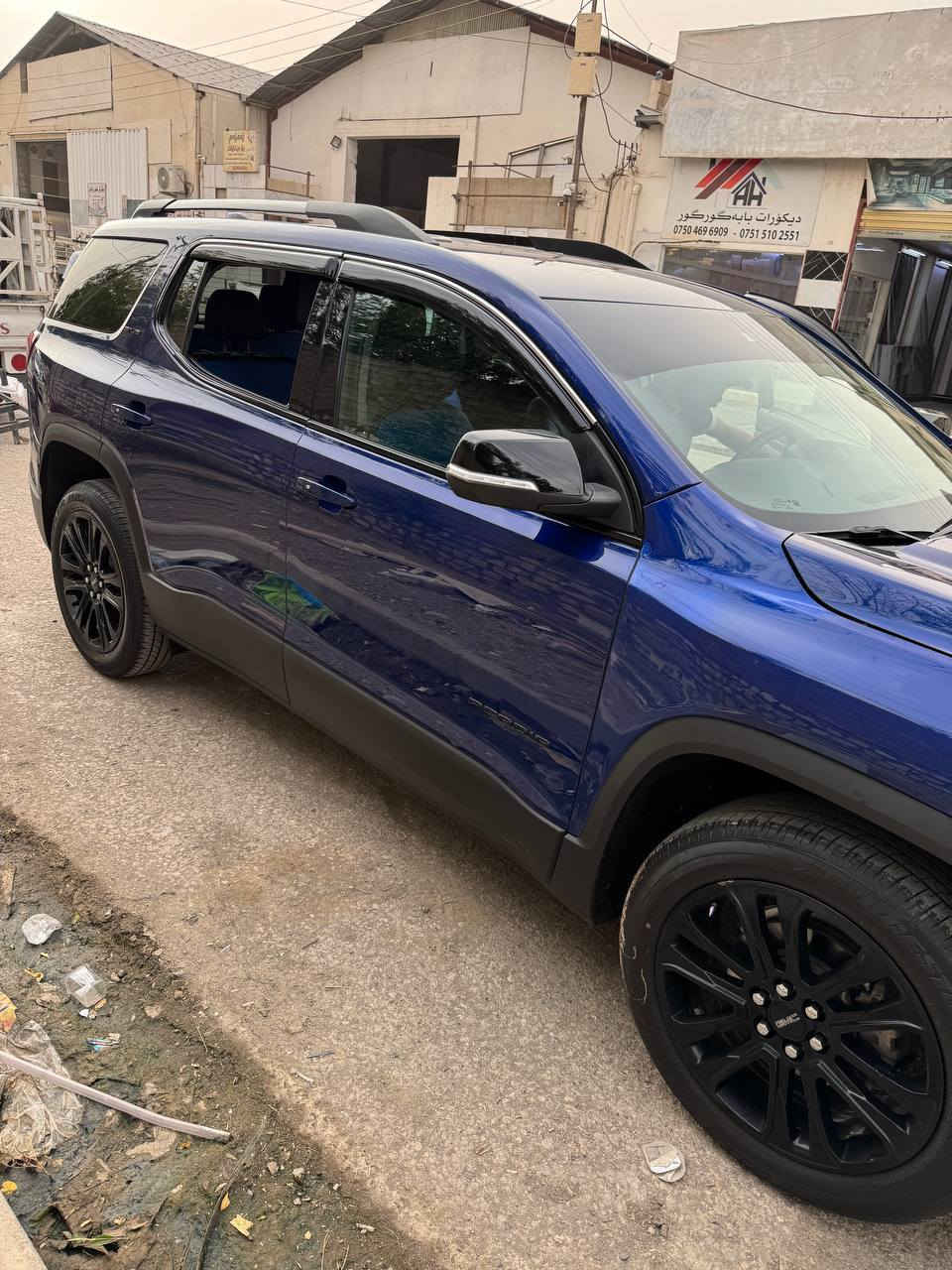 السلام عليكم
‏ GMC Acadia 2023 SLT

( دخول جديد ) ماشية 32

فول مواصفات للأخير عدا الفتحة  

٧ راكب - ٣ قطع تبريد

محرگ 2000 تيربو  

‏‎فور ويل(AWD) - كشنات جلد - تشغيل عن بعد

- نقاط عمياء - رادارات (360) امامي خلفي جانبي - 

صندوق كهرباء ( ويفتح بالرجل ايضا ) - سستم صوت (bose) - - تدفئة كشنات - كشنات كهرباء

‏‎تحديد مسار - اوتو ستوب - توقف ذاتي عند الاقتراب من السيارات - قفل تلقائي - مراية تعتيم ذاتي + اشاير  - سايد بريك بصمة - فول تحكمات ستيرن - اضاءة العالي اوتو - لايت ٣ عدسات - منظومة زنون بلادي  

‏‎وبعد بيها هواااي مواصفات

 الحادث واضح بالصور 

‏‎سعرها215💵  

‏‎السيارة جديدة بمعنى الكلمة وبالواقع بعد احلى وكل التفاصيل مذكورة بالكامل اي استفسار ثاني هذا رقم***********

مكانها بالديوانية
