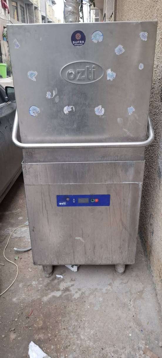 كاصوصة لحم و غسالة صحون للبيع المكان بغداد الشعلة الرقم ***********
