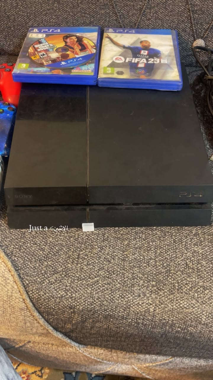 بلي فور للبيع نضيف اي عطل مابي ويا اقراص ويدات ثلاثه بس 
مكان بغداد زعفرانيه
سعر250بي مجال
رقم الاتصال ***********
