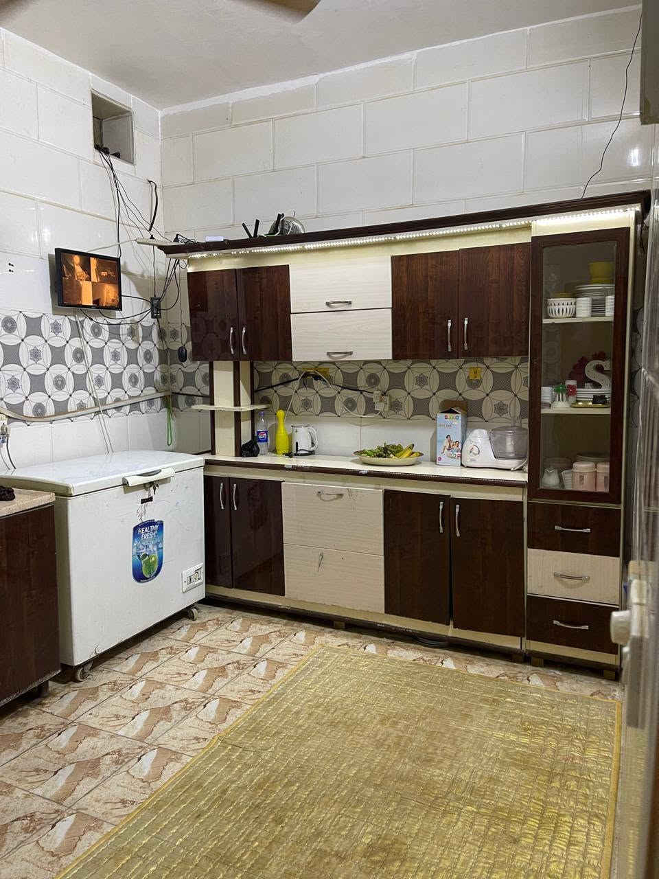 🏡 دار سكن للبيع
📍 الموقع :التقيه الثالثه / مطعم بغداد /شارع بنزين الخانه/ثالث فرع 
📐 المساحة: ١٠٠  م بناء ٢٠٢٤ كونكريت مسلح
🏠 الدار طابو زراعي سند ٢٥ بيه معامله تطويب

🏠 التفاصيل:
▫️ غرفتين نوم ٤×٤.٥ واحده سويت
▫️ طابقين 
▫️ مطبخ 
▫️ صالة كبيره 
▫️ منور خلفي وجانبي
▫️ مجاميع صحية داخلية وخارجية
📍 موقع هادئ ومناسب للسكن .
📞 للاستفسار خاص أو مراسلة واتساب فقط
***********
