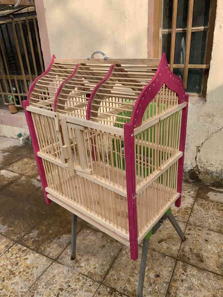 ‏‎✨ تحيه طيبه …
‏‎أقفاص بلابل فاخرة وجديدة كلياً -   راحة وأناقة لطائرك! ✨

#ملاحضه/معه كل قفص هديا 🎁🎁 

‏‎هل تبحث عن منزل مثالي لبلبلك الجميل؟

‏‎وصلت حديثاً تشكيلة مميزة من أقفاص البلابل بتصاميم عصرية وخامات عالية الجودة تضمن الراحة والأمان لصديقك الريش. 

‏‎لماذا تختار أقفاصنا؟

* تصاميم جذابة تناسب ديكور منزلك.

* 

🔶* متوفرة بمقاسات حجم كبير 

* ارتفاع 60🟥 وجه53🟥وعرض35

* 

* سهلة التنظيف بفضل أدراج التنظيف المريحة.

* مصنوعة من مواد متينة وآمنة على الطيور. 

‏‎🛒 اطلب الآن!
سعر قفص ب18الف 💵💵

‏‎استغل العرض الخاص لفترة محدودة. 

‏‎للتواصل والاستفسار:

📞 [***********]

‏‎ [العنوان/النجف كوفه حي المتنبي قرب مدينه ألعاب كوفه لاند]

‏‎🚚 تتوفر خدمة التوصيل لكافة المحافظات.
