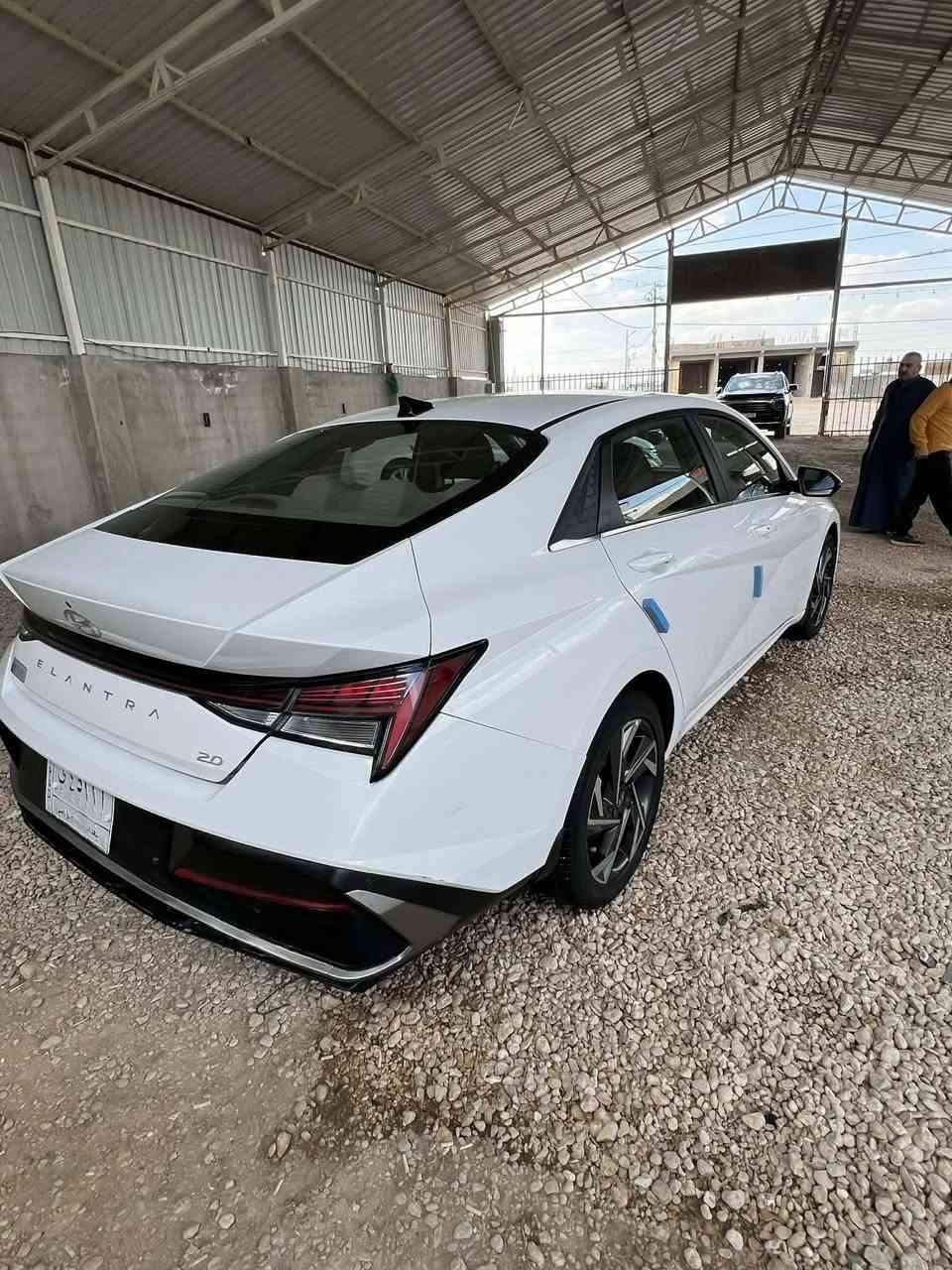 السلام عليكم النترا خليجي موديل 2024  كفاله عامه محرك 2000 فول 1/1 رقم بغداد مكان السياره حله السعر 165 مكلف بالنشر للاتصال ***********
