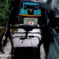 جهاز جري استخدام منزلي نضيف جدا وزن يتحمل ١٦٠كيلو بي حزام تكسير شحوم ت...