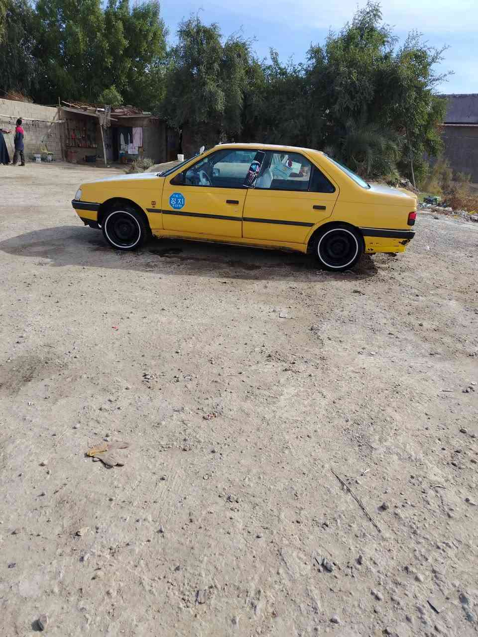 سلام عليكم بيجو 45 مكينه وكير كارتون حدايه تخم جديد غرفه جديده تخم تايرات ابو الخطه سياره ماعايزه اي شي راعيه موجود السعر 28 وبيه مجال مكاني مشخاب الشراي يتصل هاذه رقمي ***********
