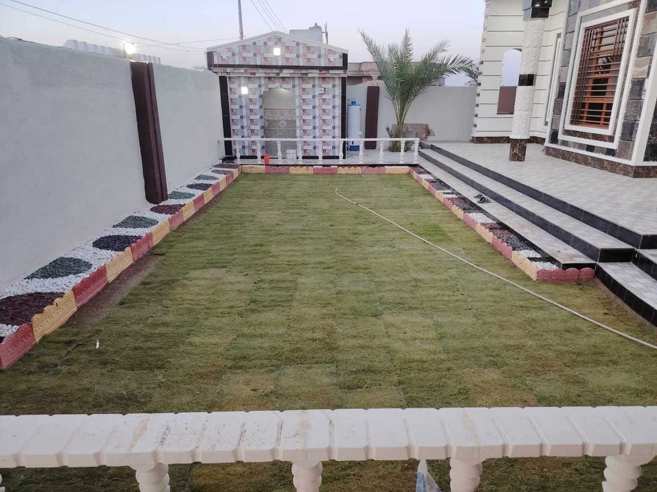 بسم الله وبحمده وعلى بركه الله…… ..
#جديد جزء من أعمالنا عمل كافه الحدائق والديكورات المنزليه والحدائق العامه وبأنسب الأسعار إنشاالله لعمل الديكور للأستفسار مراسله الصفحه او الأتصال على الرقم👈*********** اتصال
*********** اتصال
*********** واتساب 
 ومن الله التوفيق...
