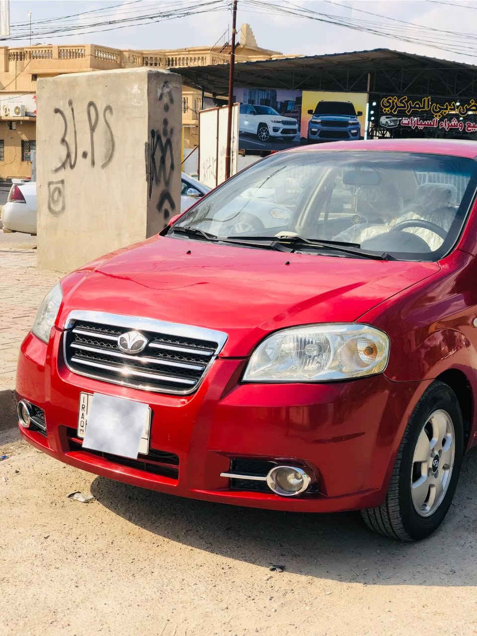 السلام عليكم السياره معروضه للبيع دايو جنتراً  موديل 2008 السياره سلايت ومري كهرباء السياره نظيفه وعلى بلاد كلها مجرد مصبوغه  اثر جراء فقط سعرها ٧٠ ورقه وبيها مجال وهذا الرقم.    ***********
