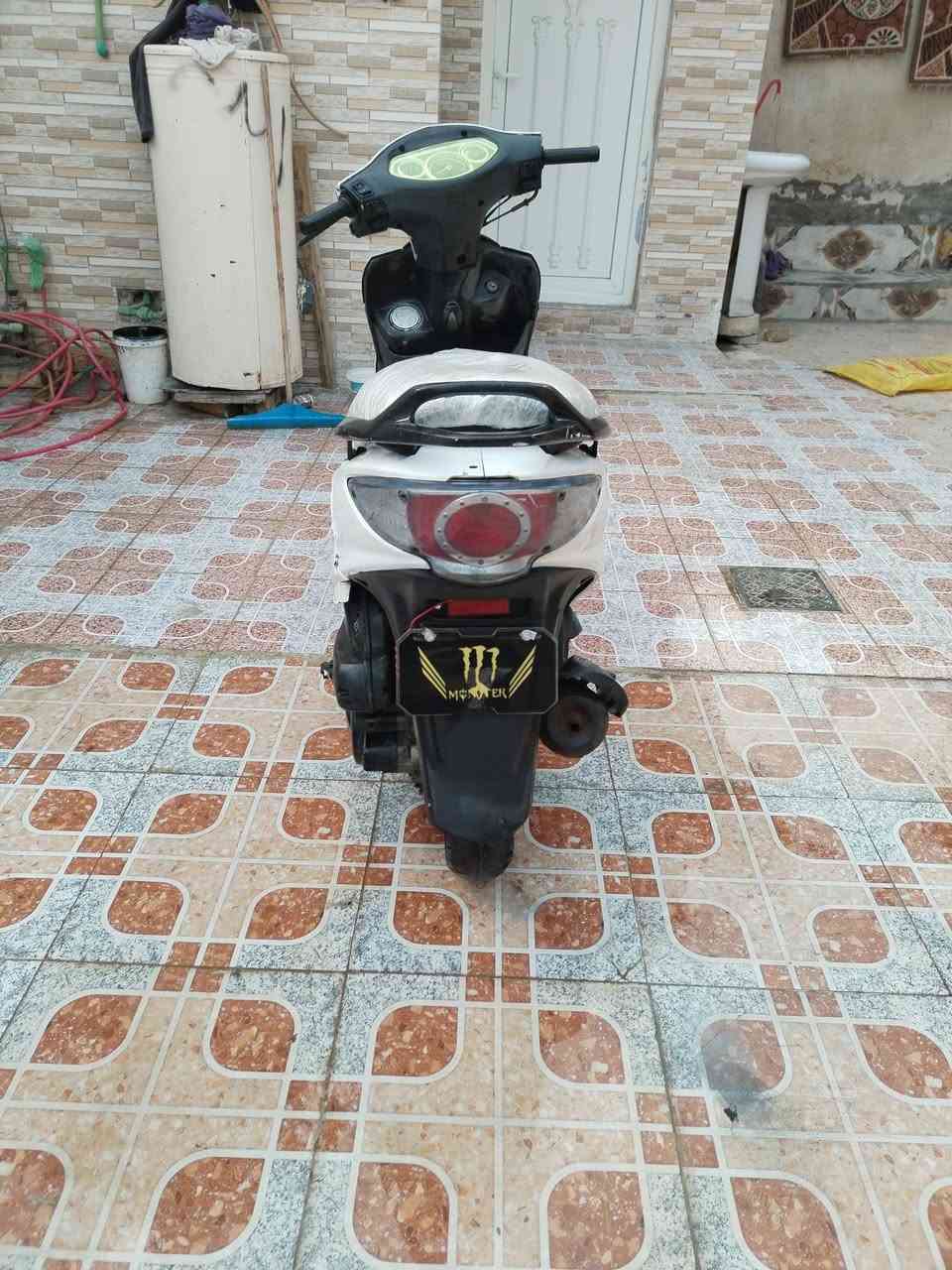 سلام عليكم 
دراجه جي فور للبيع 
موديل 2006
مكينه مفتوحه 
سعر 375
***********
