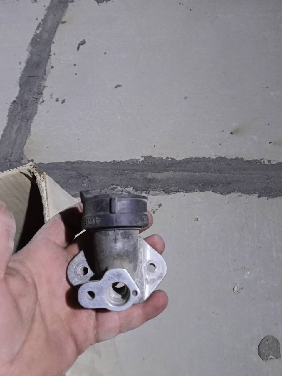 للبيع مكاني كاظميه
***********
