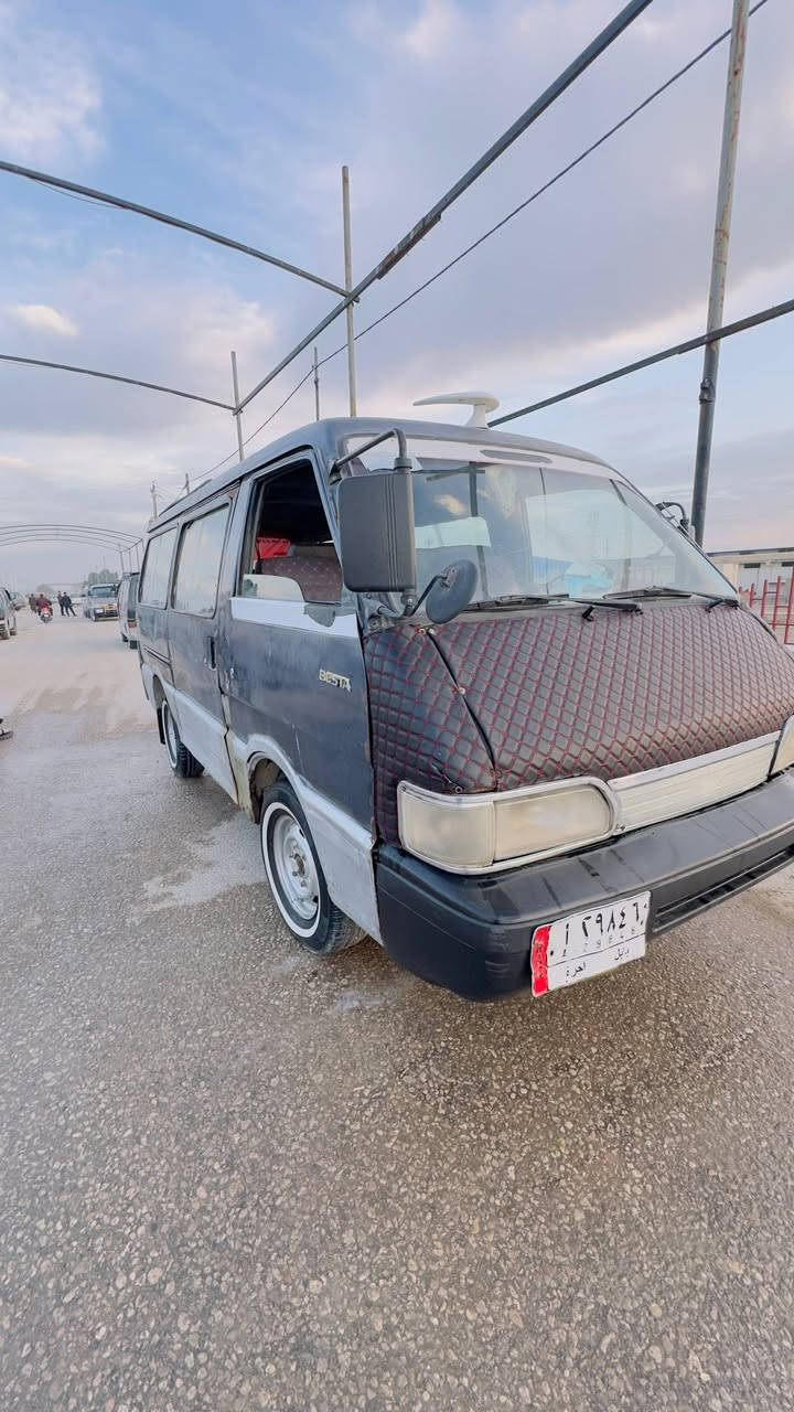 السلام عليكم كيا بستا موديل 94 للبيع السيارة خير من الله مكينة وكير وبم كله مكفول اكسن جديد قمجيات جدد تخمين تايرات جدد باتري جديد عنابير كله جديد هواي شغلات ماتنذكر السيارة كبل للشارع السعر 23 وبيها مجال مكاني بابل الاتصال ***********
