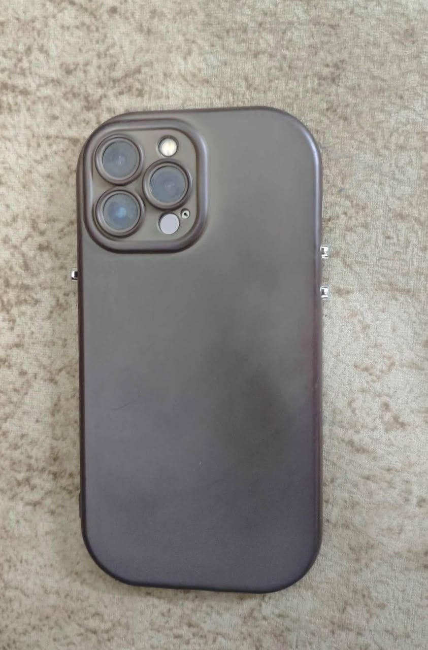 السلام عليكم
ايفون 13 برو ماكس تيتانيوم وتر بروف 

جهاز لوك مامفتوح ولا مبدل بي شي نموذجLL/A فقط الضهر كدام عينك بطارية 80 ذاكره 256 جهاز كلش نضيف 
سعره 700 وبي مجال لشراي *********** مكان دوانيه مركز
