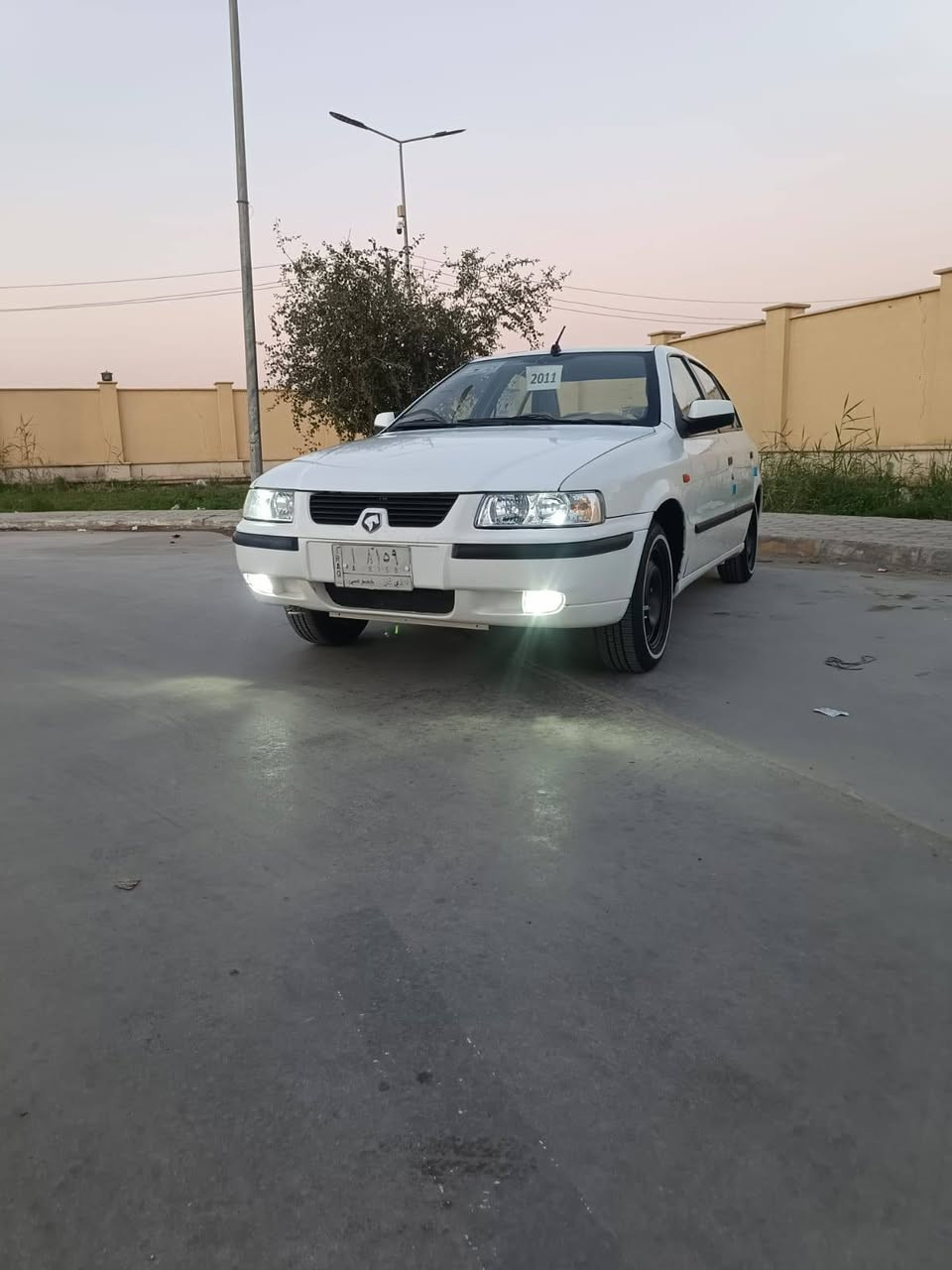 سلام عليكم سمند للبيع مديل 2011 رقم ذي قار سياره جديده مكينه كير حداديه تخم تاير جديد سياره بيه بنيد مبدل لباقي كفاله مكان ناصرية مركزالسعر ٤٥بيه مجال للسفسارعله هاذه رقم ***********.       ***********
