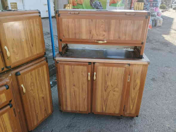 السلام عليكم  زبائنه الكرام  ✨معرض المصطفئ
💥لبيع كافه الغراض المنزليه💥كاونتر المنيوم تفصال 3 متر و سنك متر وحد  شرط النظافه اخو الجديد 🎊  🎊  مع شراء كافه كاونترات🌀 🎆والادوات المنزليه مستعدون🎆 تجهيز اثاث بيت🎉 كامل✨ وشراء  اثاث بيت كامل✨العنوان ✨كركوك🪅 القادسيه الثانيه شارع ابو وليد🎊للاستفسار اتصال رقم💥 🎆***********
