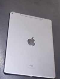 ايباد اير ٣ • ٢٥٦ • بطارية ٩٥٪