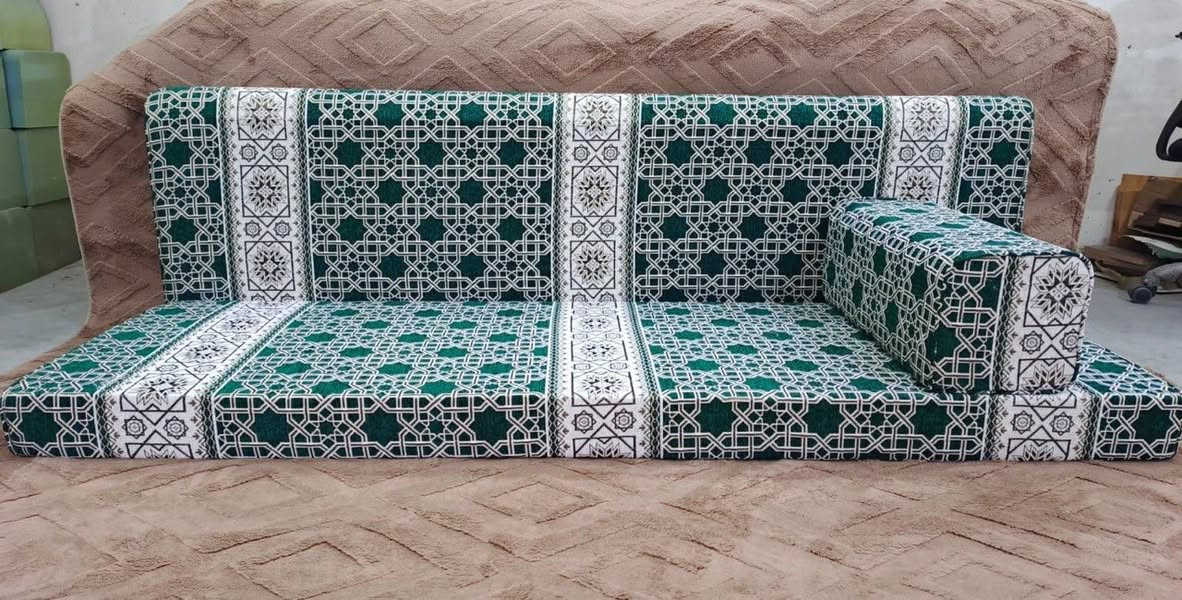 ✅ حمَـودي للأسفنج والجلسـات العربـيه

━━━━━━━━━━━━━━━

🛋️ جلسة عربية فخمة – شغل مميز 🛋️

🔹 تفاصيل المنتج:

✔️ المقعد: مميز أول
✔️ التكية: مميز أول
✔️ الظهر: مميز ثالث

📏 القياسات:
المقعد: 60 × 200 × 12 سم
الظهر: 60 × 200 × 14 سم (عمل CNC)
المسند: 25 × 25 × 60 سم (عمل CNC)

🧵 القماش: شانيل فاخر
🪡 الخياطة: حبل داخلي 

🎨 متوفره بـ7 الوان  :
رصاصي
بيج
بني
كحلي
أسود
زيتي
ماروني

مع إمكانية تنفيذ كافة القياسات حسب الطلب ✅✅

━━━━━━━━━━━━━━━

💰 السعر: 100 فقط 🔥

🚚 التوصيل مجاني

━━━━━━━━━━━━━━━

📩 للحجز والاستفسار
التواصل عبر الخاص
أو عبر الواتساب

🔥 شغل نظيف وجودة عالية بسعر مناسب — احجز هسه 🔥

#عمل #حمودي #طلبات #بيج #ديوان


**إذا كنت صاحب هذا الإعلان وتريد حذفه لأي سبب، رجاءا أرسل رسالة إلى الدعم الفني**