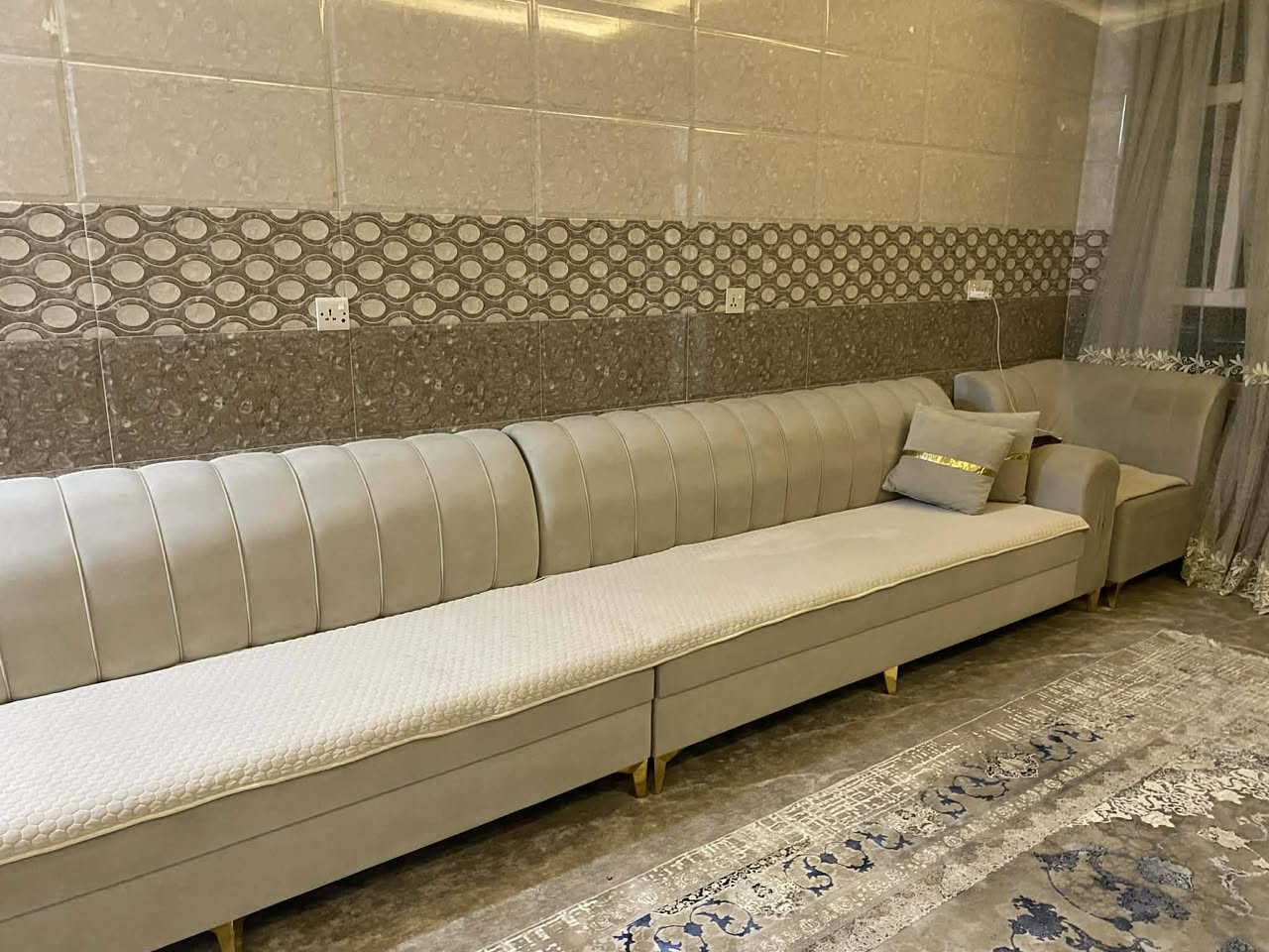 ئیل بۆ فرۆشتن 10نه فه ری ده ست کرده هیج عه یبی نیه زۆر باکه له سلیمانیم ***********
