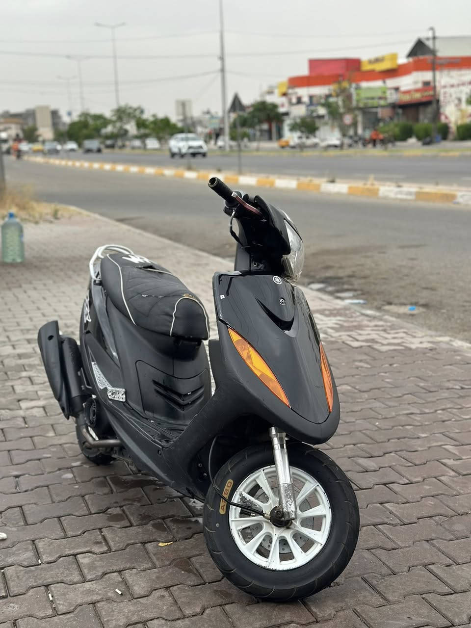 ماكس عدله للبيع بوشه 55 عليها كزوز أف أم كلجات رياضي السعر 600 ال مو شراي لايراسل متواجد بس واتساب ***********
