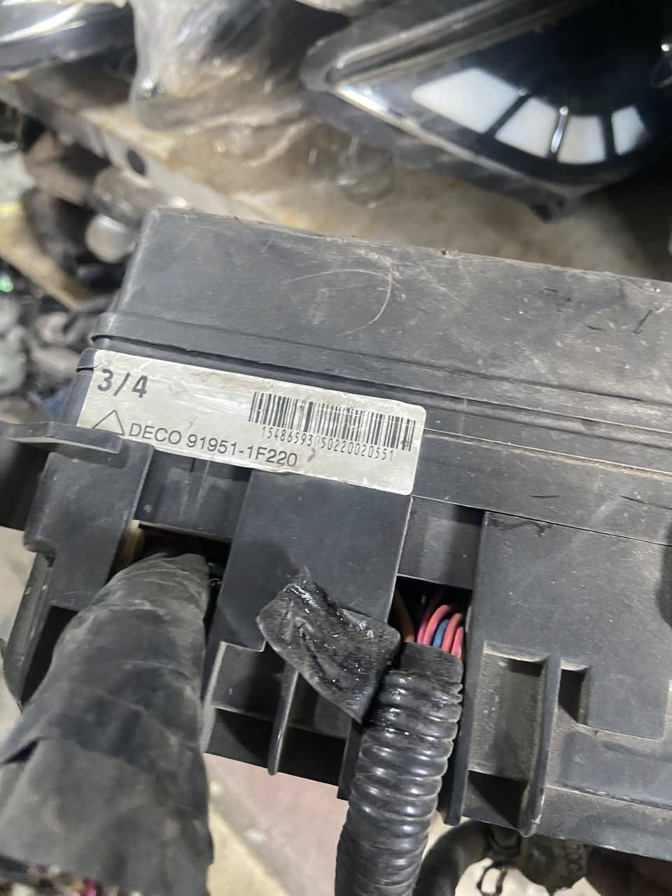 غراض سبورتج توسان شتريد موجود اصلي حاوية طالبية مجمع الاصدقاء مجاور الشارقة ومحل الثاني خالد العراقي بيبيان جاملغ دعامية بك لايت موجود ***********
