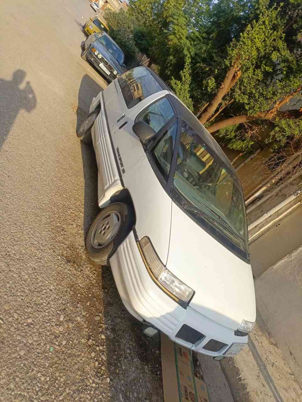 سياره بونتياك محرك 6 سلندر كير تعليك سياره نظيفه كير محرك شرط سياره بيها كربون ماستر شرط التحويل الموديل 92 سعر 23 وبيها مجال  درهم مراوسه حسب القناعه سياره رقمها نينوى الماني الشرعي بالموصل السياره سبعه راكب ***********/@/***********
