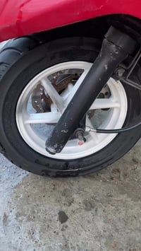 دراجه جديده مختمه كلهه مكينه خرسه متنسمع  شلعه ومعدل تاكل الشارع077356...