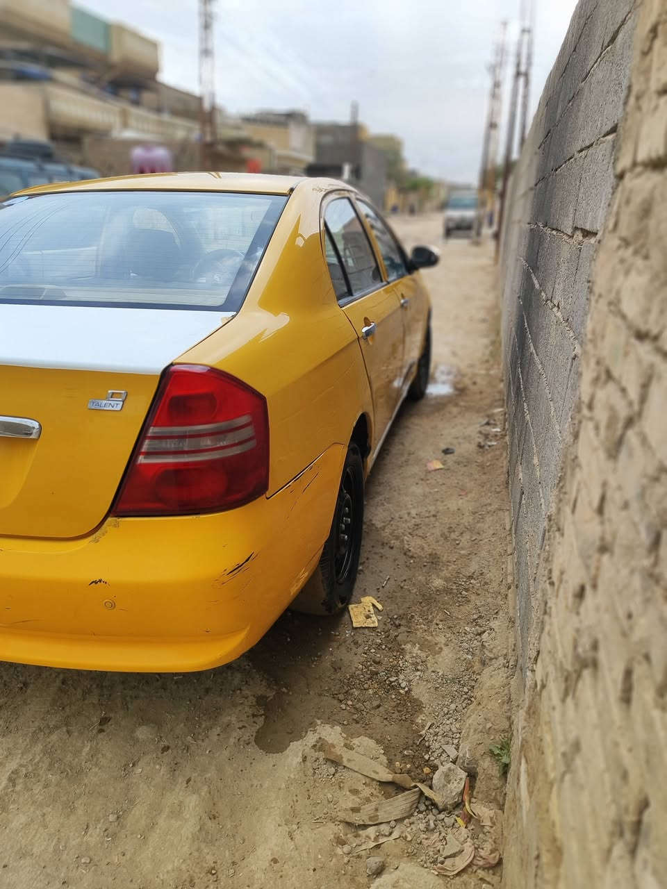 ليفان 620مودي 13
كير  عادي  مكينه وكيرومكفول 
رقم بغداد نكليزي  
هيئه مصفره غرامات مصفره هزه جديده  كبل تحويل 
تبريد شغال تدفئه  ليت زنون  سايد روف شغال 
سعر 38بيه مجال بصيط
سياره بلاديه بدون ضربه 
مكاني بغداد ابو غريب ***********
