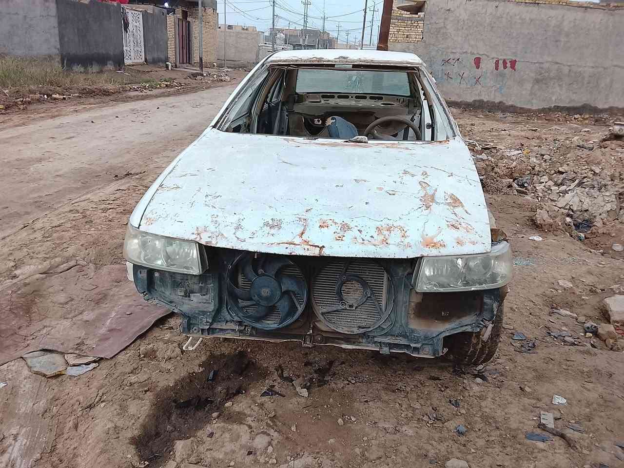 سلام عليكم ورحمه الله وبركاته للبيع غراض سمند تفصيخ مكاني شطره الي يريد شي يراسلني ويدلل ***********
