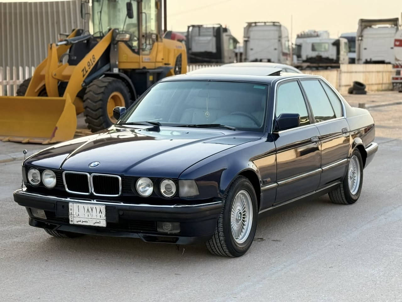 السعر 75وبيه مجال
سلام عليكم بي ام حجم 750مديل 1994 بجم عريض 

السياره كله وضع شركه برغي  مملعوب بيه

مكفوله ضربه وتبديل وخياس فقط صبغ جماليه

السياره فول موصفات السياره مكينه 12سلندر

فتحه طكتين جام ضد الرصاص برده خلفيه 

السياره داخل جلد ابيض صاج ملكي  

مكينه وكير ستوني شادهن مال حاويه 

تبريد ثلج امامي وخلفي

تخم. تاير ستوني شاده اصلي 

رقم مثنئ سنويه لل2027 هزه جديده تحول مباشر 

مكان نجف الاشرف ***********
