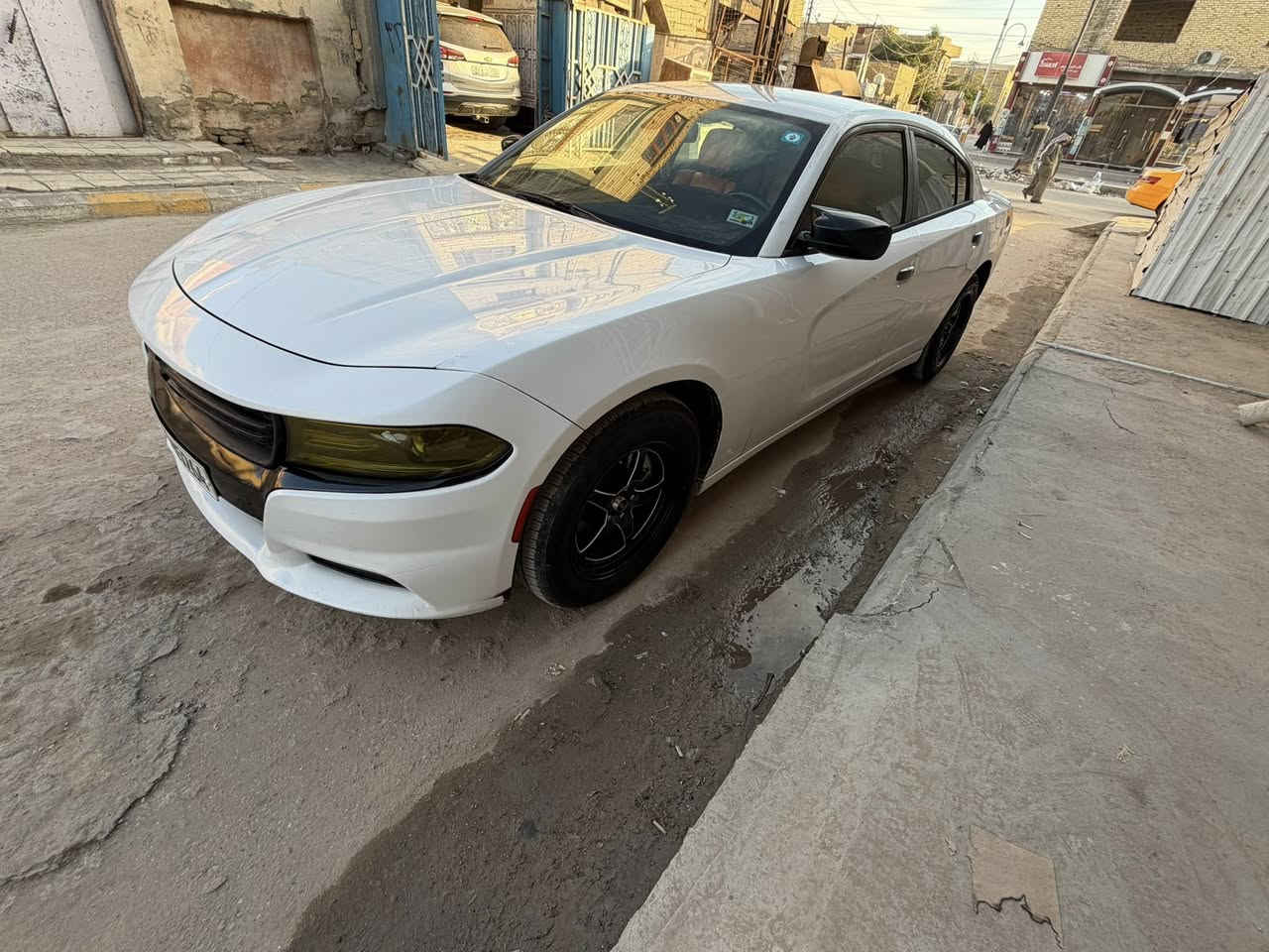 سلام عليكم جارجر 16 اصل 15 محرك 3600تو ويل سياره جاهزه بدون  ارباك بيه صبغ نص جاملغ وتقسيم البنيد الباقي كفاله ماشيه 107 تحويل مباشر سعر 177ترهم مراوس اوبامه جارجر اجره *********** عنوان ناصريه مركز
