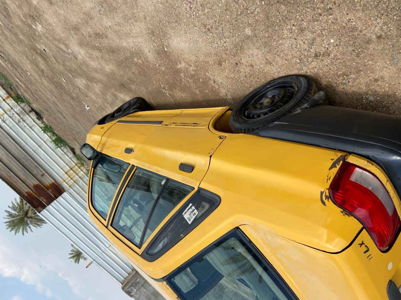 السلام عليكم سايبه للبيع موديل 11 سياره خير من الله كير مكينه  بسم جاري  تخم تاير جديد سياره حلوه سنويه نهاية ٢٠٢٦ بيه صبغ بنيد وجاملق  وهاي السيارة موضحة بل الصور مكاني بغداد الدوره  سعره ٢٧ وبيه مجال بسيط  للاستفسار على رقم *********** /*********** غير متواجد على الفيس
